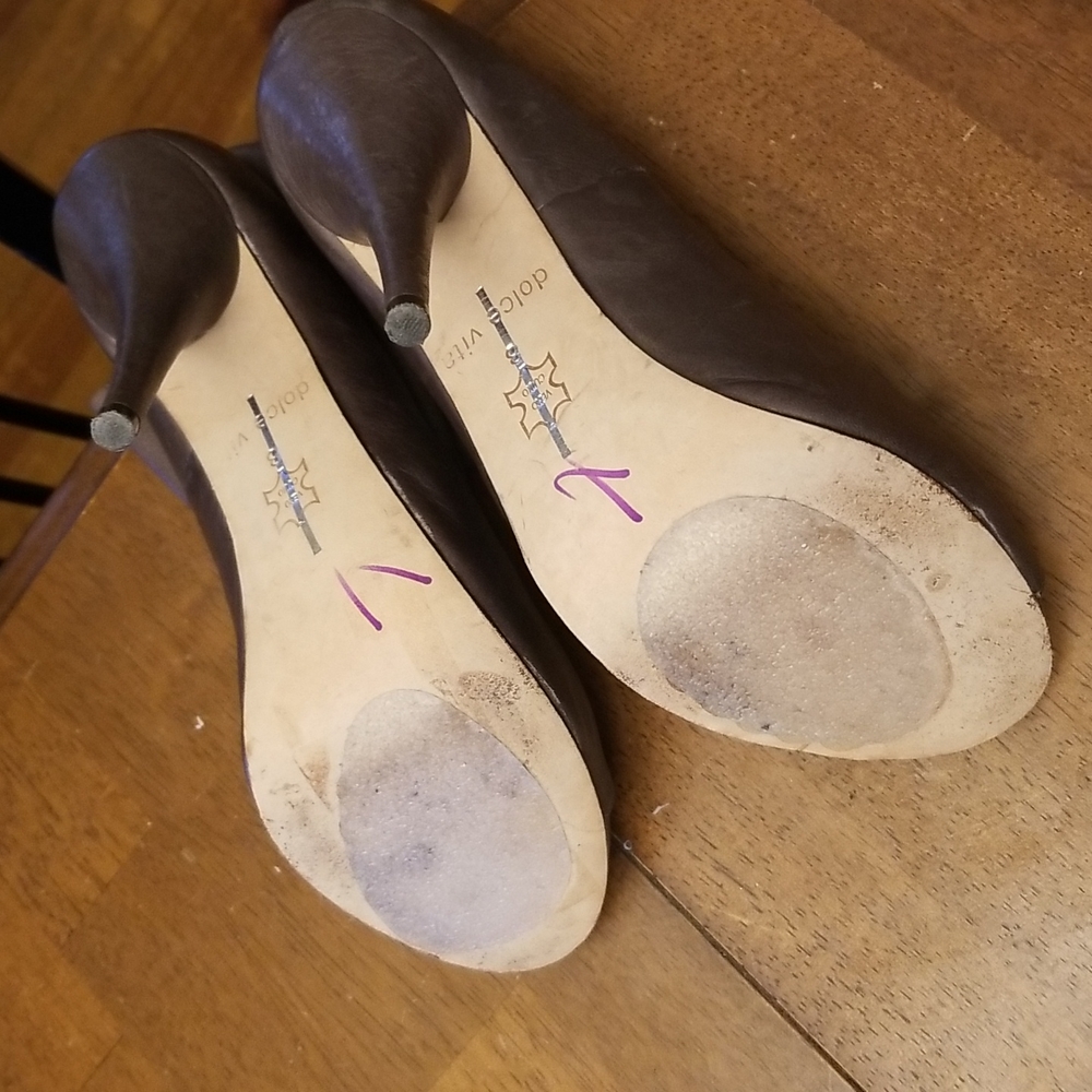 Dolce Vita taupe grayish peep toe heels size 8 - Picture 10 of 13